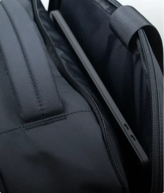 Padded 16-inch Laptop Protection Compartment